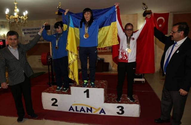 Три рекорди світу і шість золотих медалей привезли з Туреччини слабозорі рівненські спортсмени